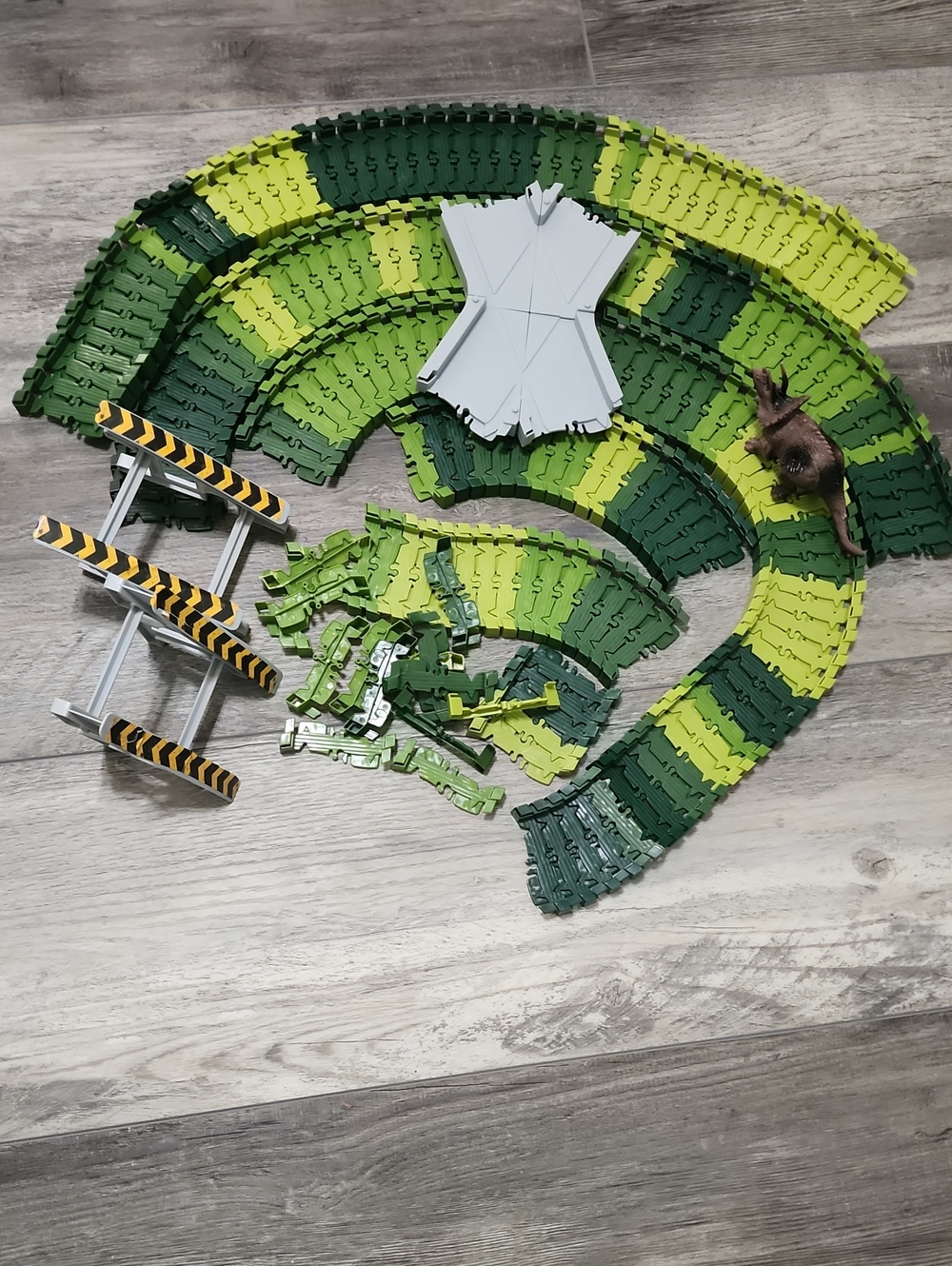 Dinosaur Flexible Toy Race Track Set